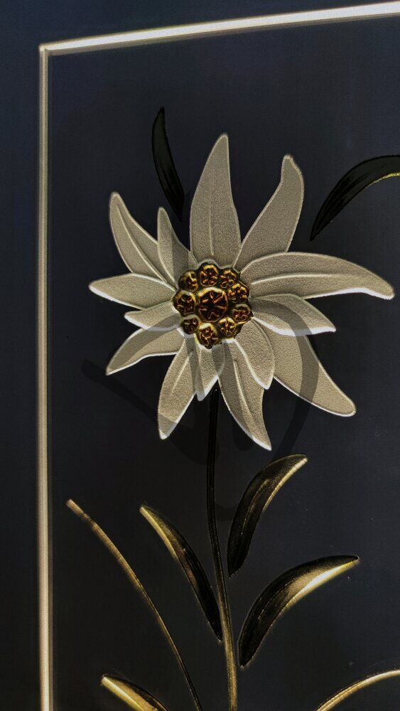 Abat-jour en verre décoré avec socle en bois personnalisé - 2 - Abat-jour en verre décoré avec socle en bois personnalisé