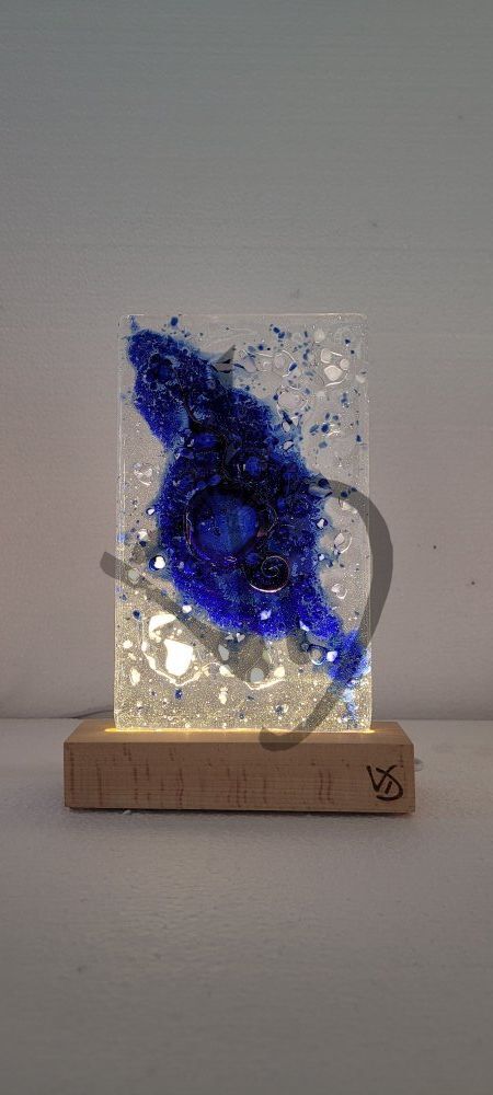 Abat-jour en verre de Murano fusionné avec socle en bois personnalisé - 2 - Abat-jour en verre fusionné de Murano avec socle en bois personnalisé