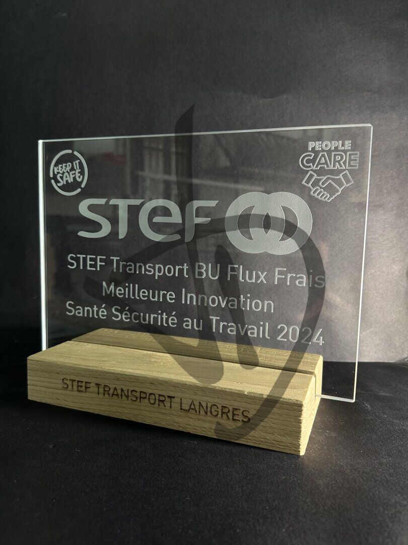 Plaques et enseignes en verre - En verre