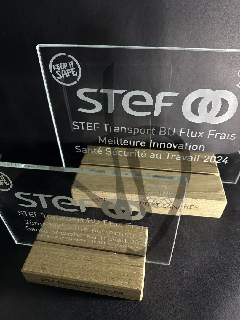 Plaques et enseignes en verre - En verre