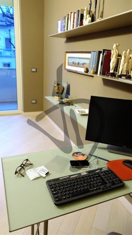 Plateaux de table - Plateaux de bureau - 2 - Protections de table en verre